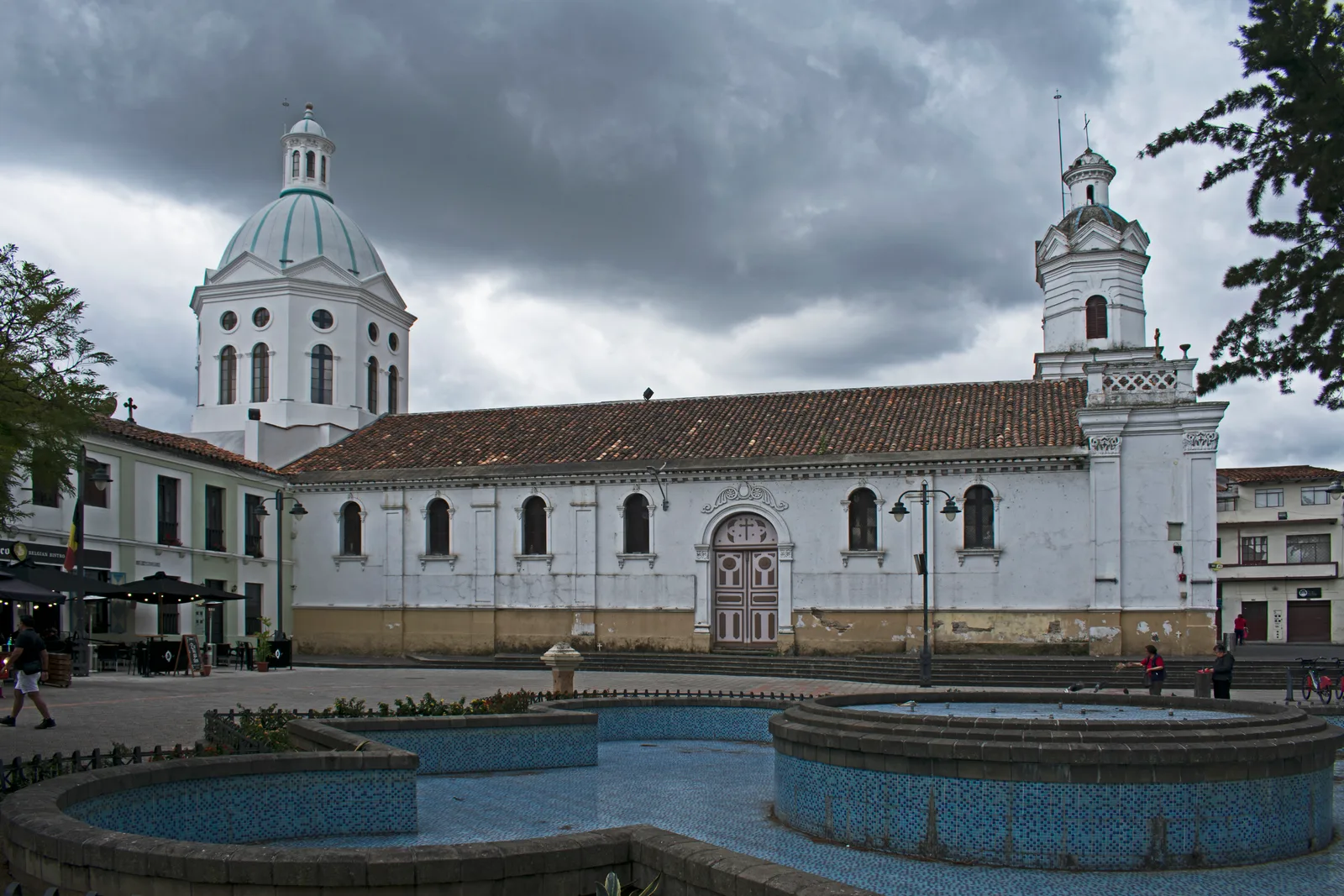 Iglesia de San Sebastián vista desde el sur